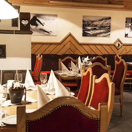 Hotel Kristall-3