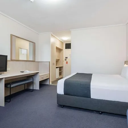 Comfort Inn Glenelg-2