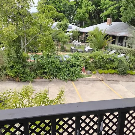 Coach House Inn-3