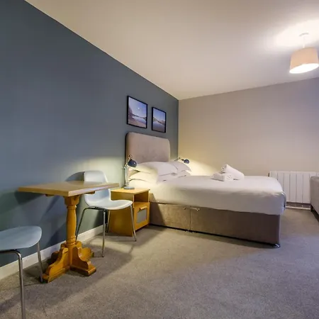 Station Lodge - Free Off-Site Health Club Access With Pool, Sauna, Steam Room & Gym-2