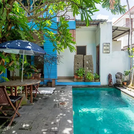 RedDoorz near Pantai Sanur Bali-2