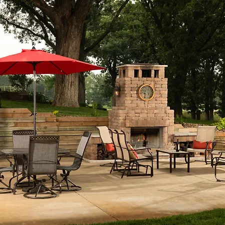 The Oakwood Inn Okoboji-3