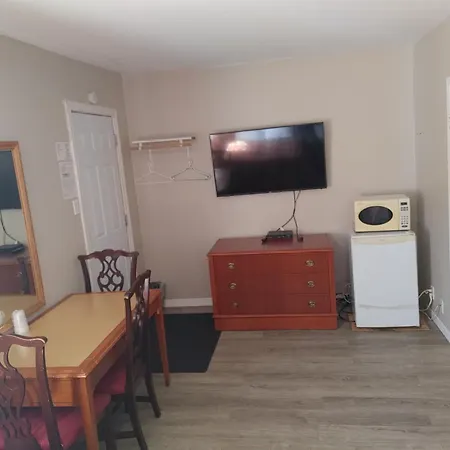 Relax Inn-Collingwood-2