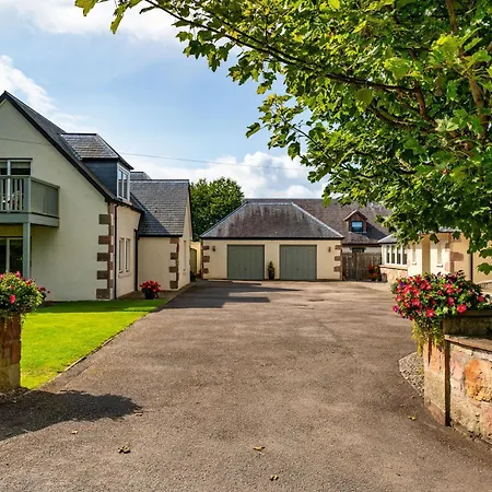 Sandown House-3