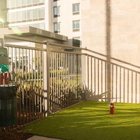 Hampton Inn Long Beach Airport, Ca-2