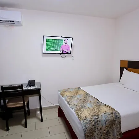 Metro Hotel Panama-3