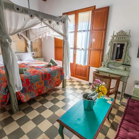 Ibiza Boutique Guest House-3