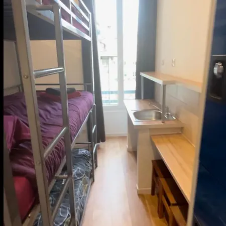 Hostel Lyonnais-2