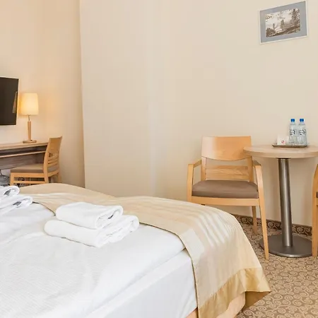 Hotel Cesarskie Ogrody-2