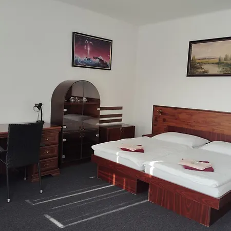 Hotel Lux-3