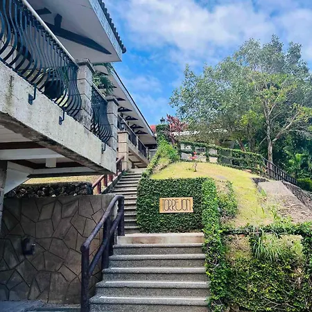 Sol Y Viento Mountain Hot Springs Resort-3