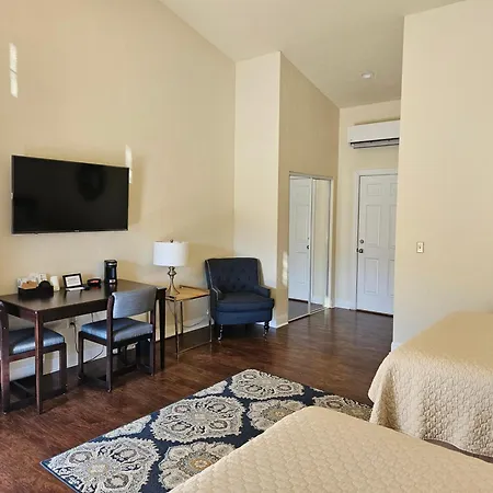Sunset Cottage Motel Rooms-2
