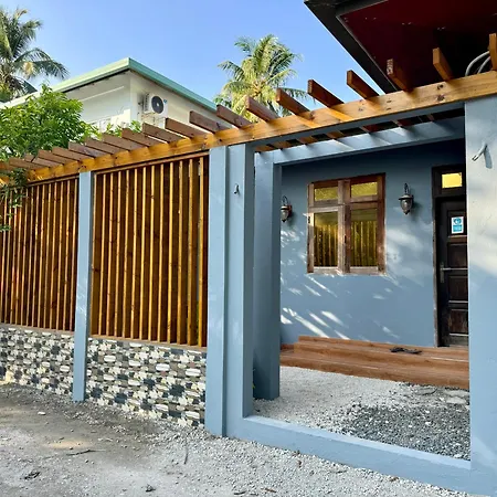 Endhaa, Divers Home-3