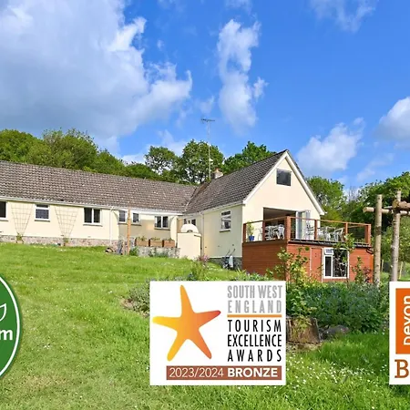 Wray Valley B&B - Sustainable Rural Dartmoor Escape-3