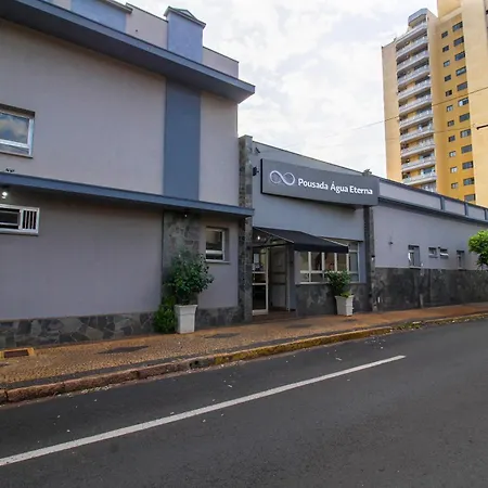 Pousada Água Eterna - Próximo ao Museu de Cera, Hot Beach e Thermas dos Laranjais-3