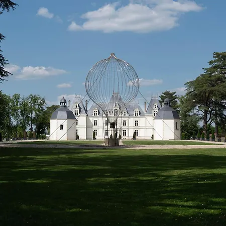 Chateau De Maubreuil-3