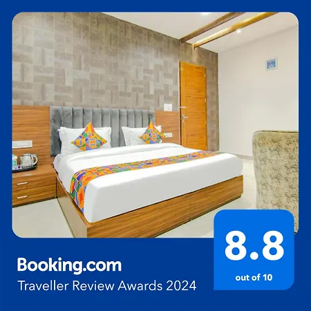 Fabhotel Royal Mapple-2