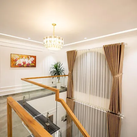 La Fleur Premium Central Apartment Hotel-3