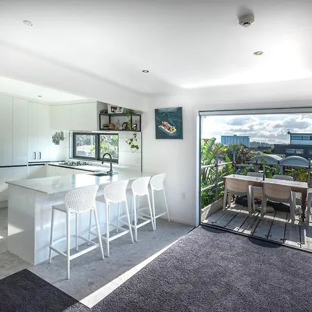 Orewa Beachcomber-2