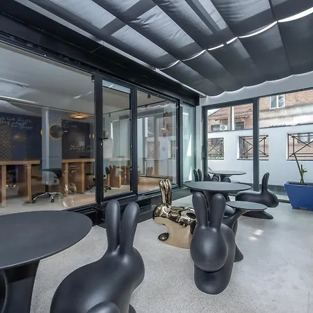 Urban Boutique Hotel-2