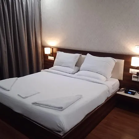 Sai Maa Hotel & Residency-2