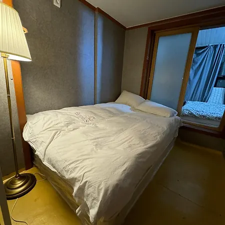 G Mini Hotel Dongdaemun-3