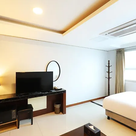 Intercity Seoul Hotel-3