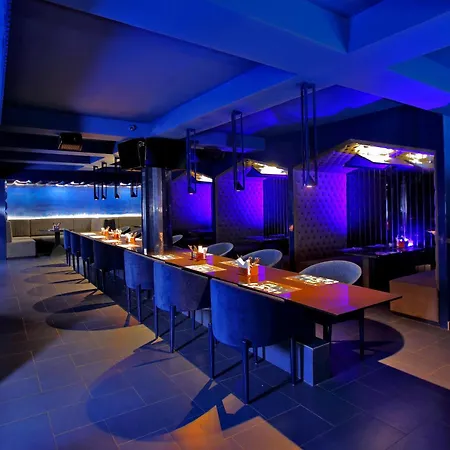 Park Residency Luxury Business Hotel-3
