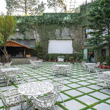 Kasauli Castle Resort-3