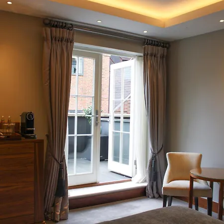 One Warwick Park Hotel-2