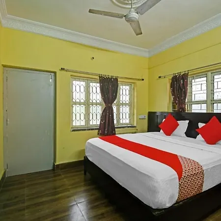 Oyo Salt Lake Palace-2