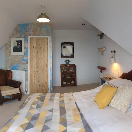 Treheveras Guest House-2