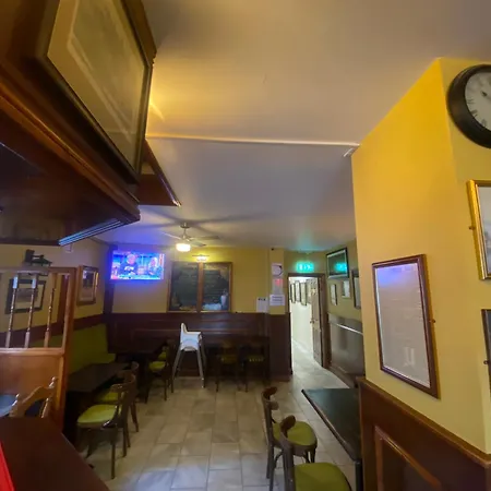 Lady Hamilton Inn-2