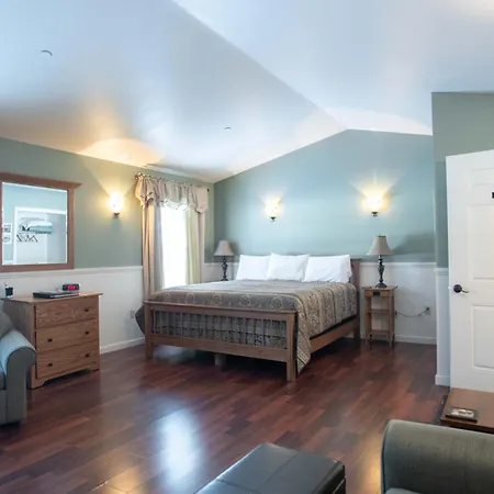 Swift River Suites-3