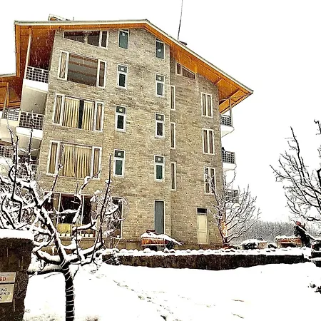 La Aero Resort Home In Snow Mountains-3