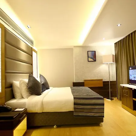 Regenta Central The Crystal Kanpur,-3