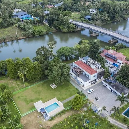 Nadhiyoram River Retreat-3