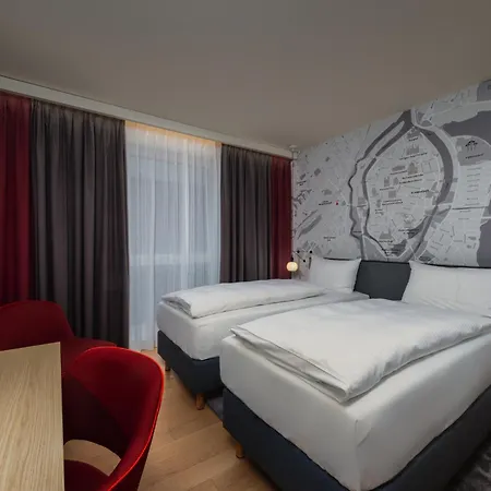 Intercityhotel Luebeck-3