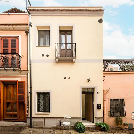 La Dolce Cagliari Holiday Home-3