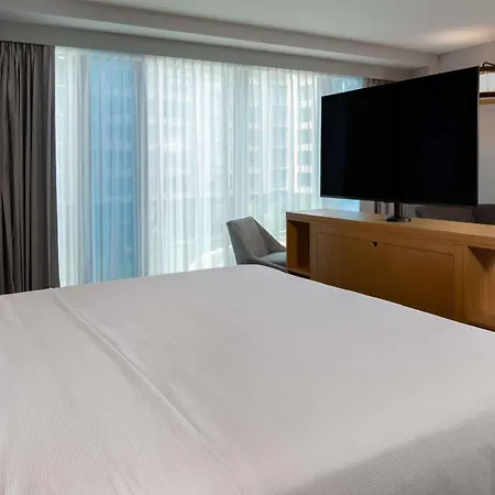 Hyatt Place Boston/Seaport District-3