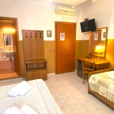 Booking Now Rome-Address Via Palestro,56- Breakfast Included-3