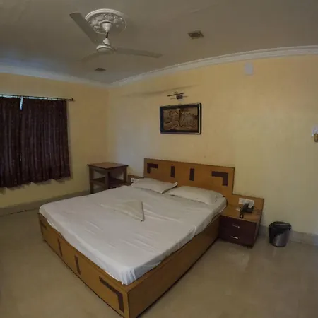Hotel Sarita-2