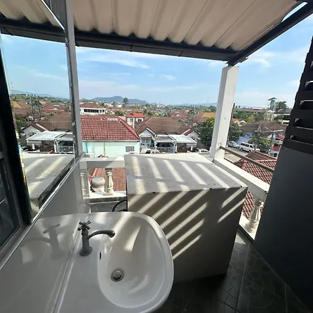 Mona House Phuket-2