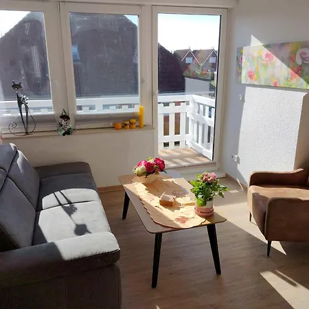 Marions Apartments Greetsiel-3
