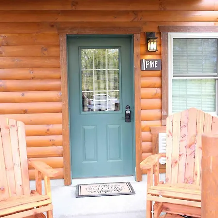 Blessing Lodge By Amish Country Lodging-3