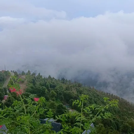 Haut Monde King'S Paradise Resort-2