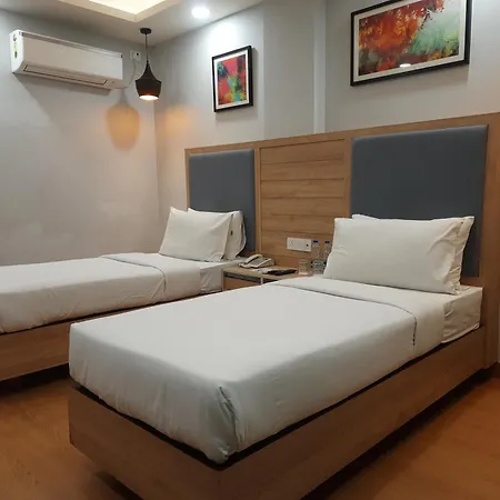 Inde Hotel Golf Course Extension, Gurgaon-2