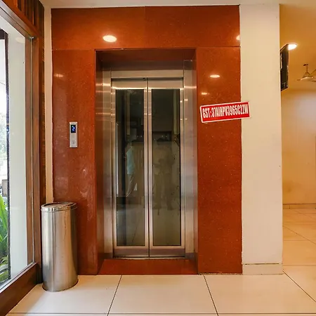 Fabhotel V Grand - Vijayawada Railway Station - 900M-2