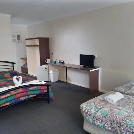Austral Inn-3