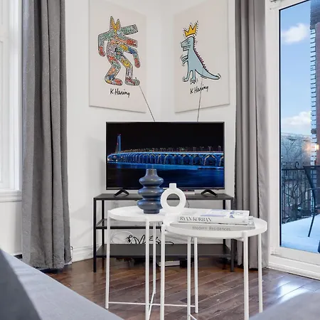 Liv Mtl Mtl Spacious Suites Rooftop Near Downtown Montreal-2
